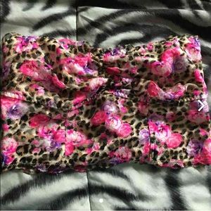 REDUCED VS PINK lace bandea