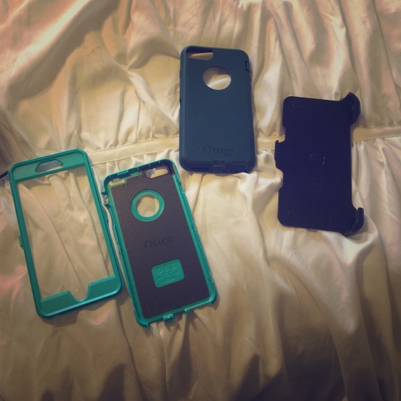 Teal otter box defender for I phone 6plus