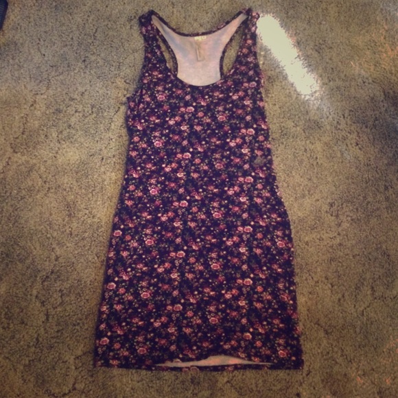 Cute flower pattern dress 💕