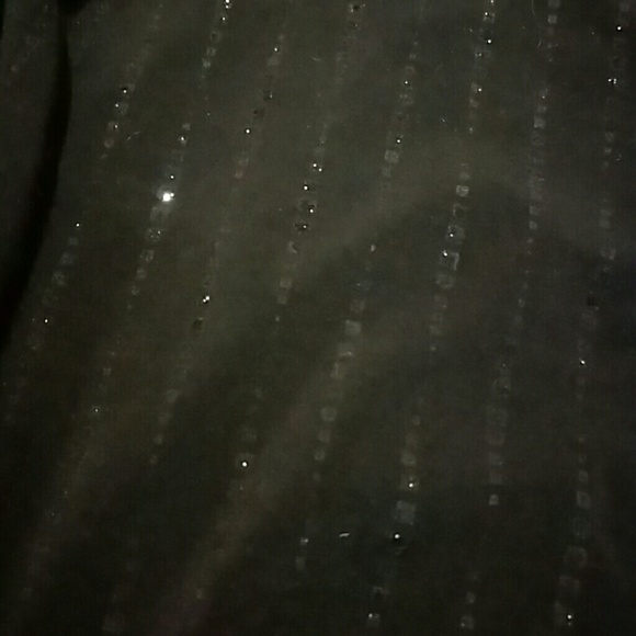 Top - Picture 3 of 4