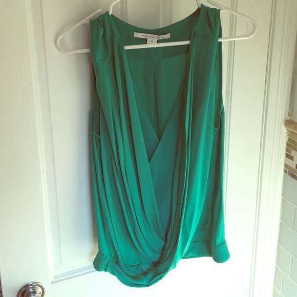 DvF teal tank.  Plunge neck. 95% silk