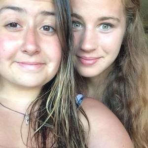 Meet your Posher, Caitlynn