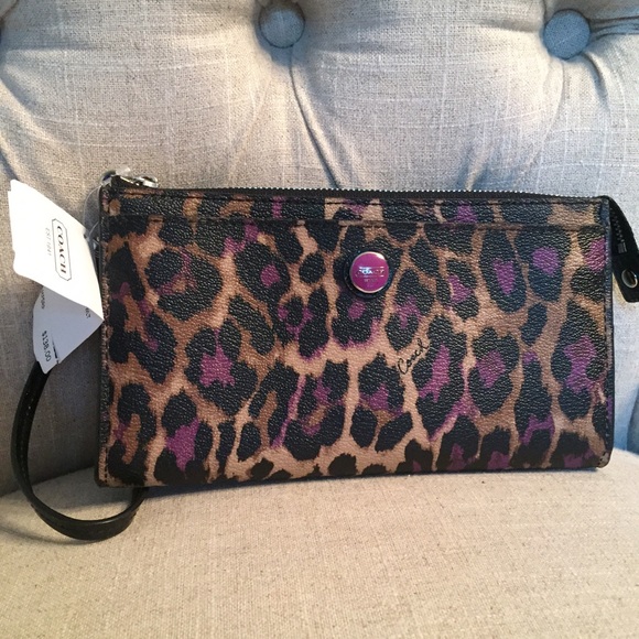 Coach Violet Multi Zippy Wallet/Wristlet