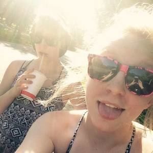 Meet your Posher, Julie