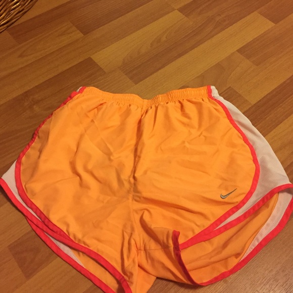 Nike Tempo Shorts
