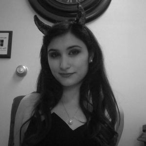 Meet your Posher, Nicole