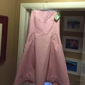 Lilly Pulitzer ' pink seersucker' dress {size 10}