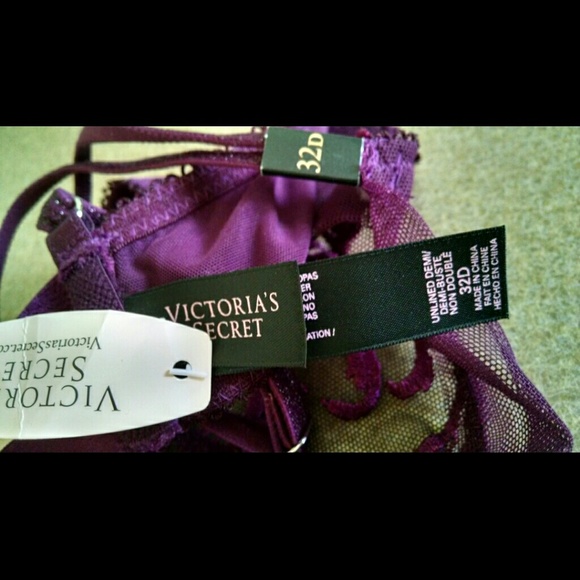 SOLD*****Unlined Demi bra 32D panty small set - Picture 3 of 3