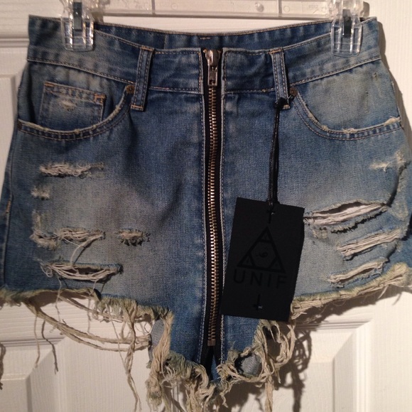 Unif double zip shorts