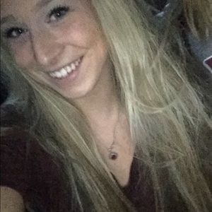 Meet your Posher, Katie