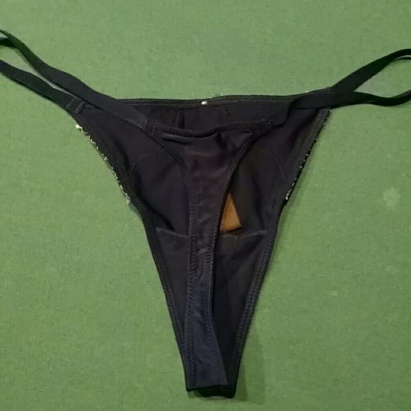 SOLD***Very Sexy Push-up bra 32A panty os - Picture 4 of 4