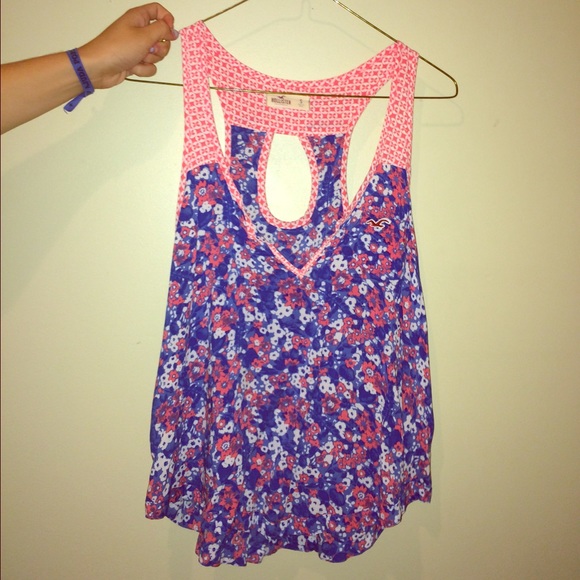 Hollister tank