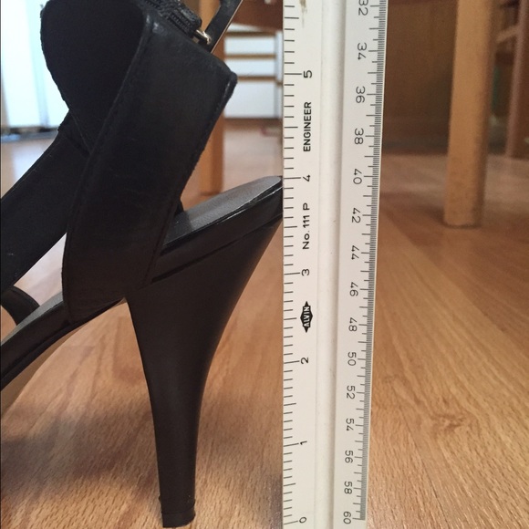 Shoes - Picture 2 of 2