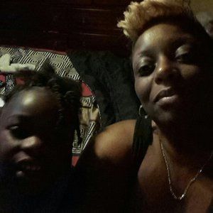 Meet your Posher, Traciestandingon