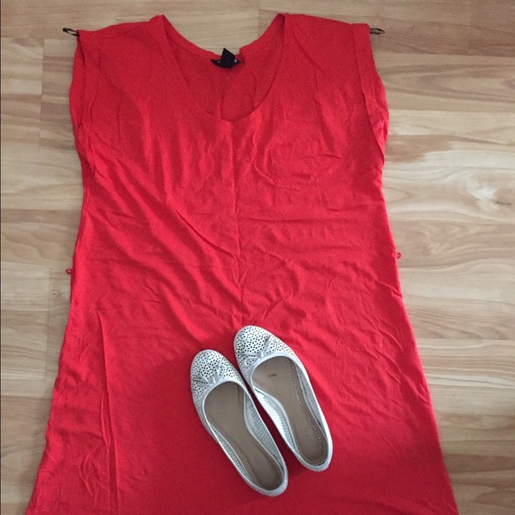 Cute casual Dress in bright Orange Red color