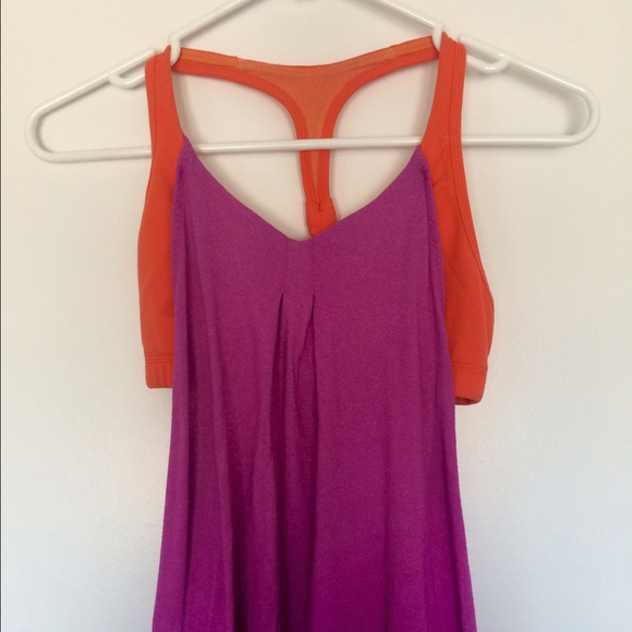Lululemon top