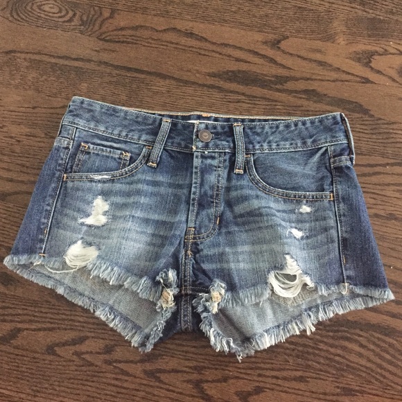 Hollister Low Rise Boyfriend shorts