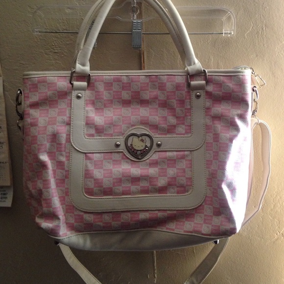 Hello kitty purse