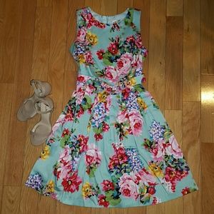Vintage-Style Floral Dress