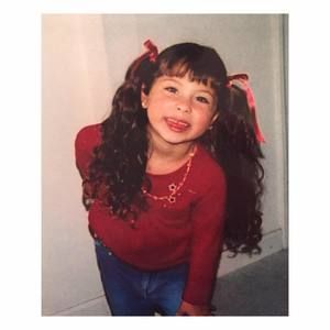 Meet your Posher, Alicia