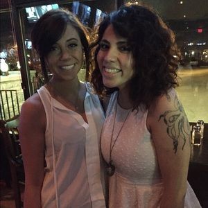 Meet your Posher, Ariana