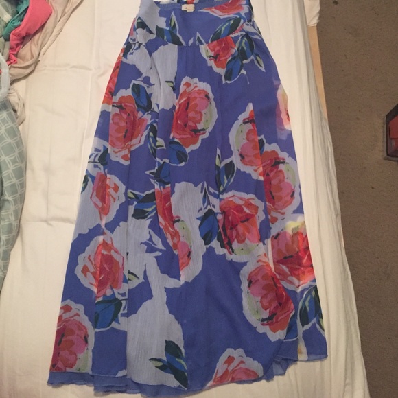 Floral Maxi Skirt!