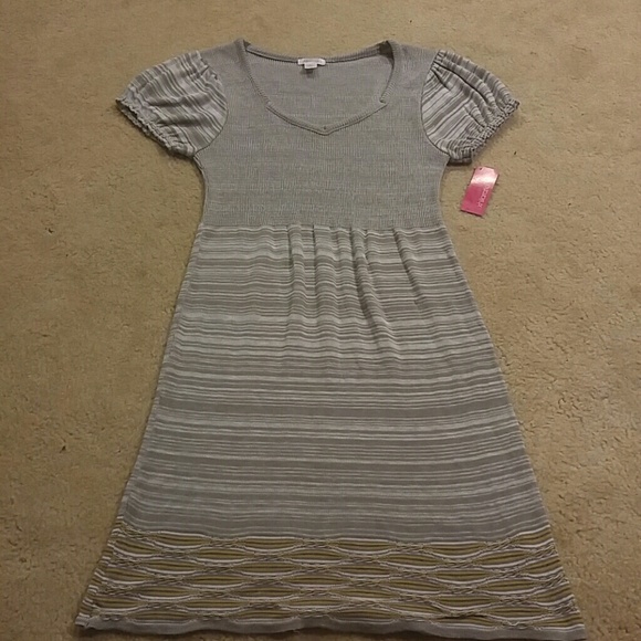 NWT size M dress