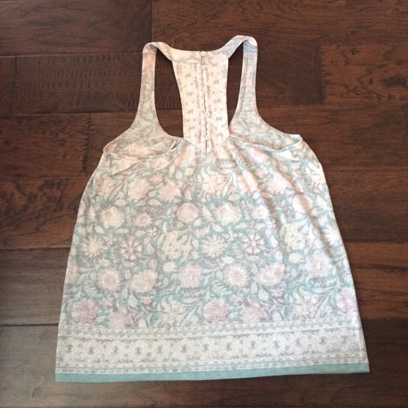 Pattern Top - Picture 2 of 2