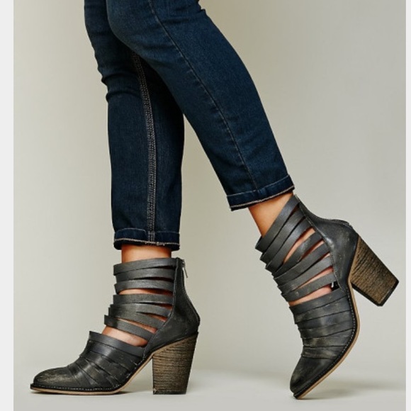 Free people hybrid heel 🚫SOLD🚫