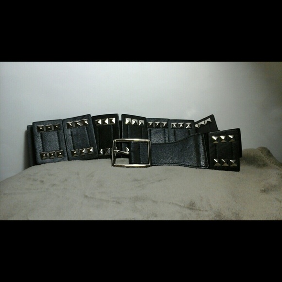 Ladies belts - Picture 4 of 4