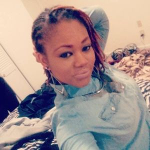 Meet your Posher, Lorena