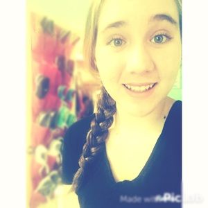 Meet your Posher, Madi