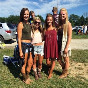 Meet your Posher, Hailee