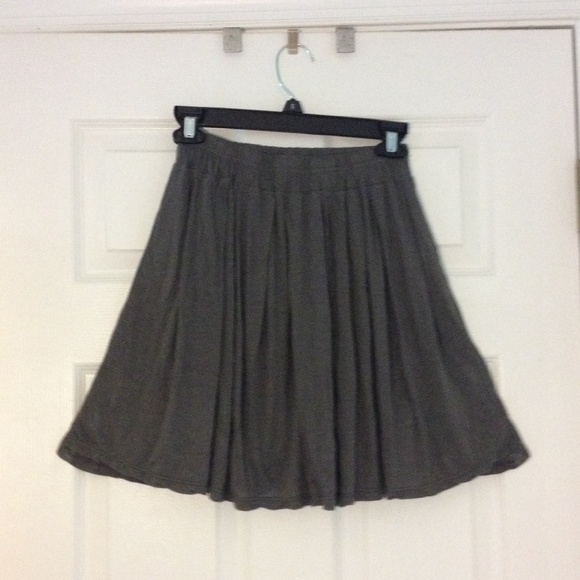 Brandy Melville dark grey skater skirt