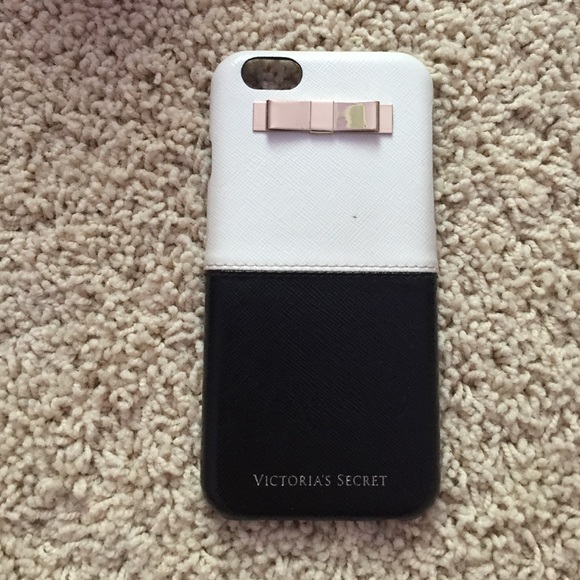 PINK Victoria's Secret Accessories - iPhone 6 Victoria secret case!!