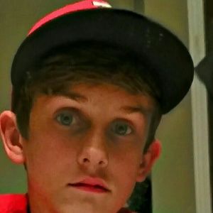 Meet your Posher, Logan