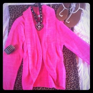 HOT PINK! Cardigan 💟