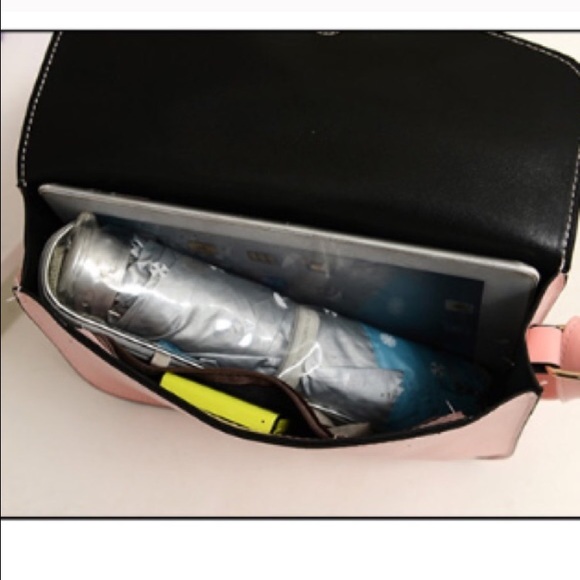 Baby pink messenger bag - Picture 4 of 4