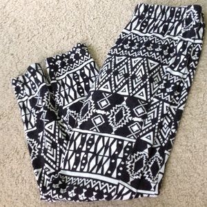 Aztec leggings