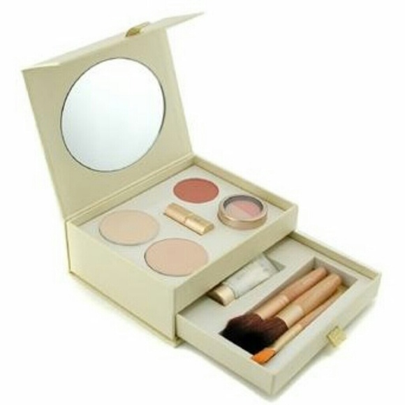 Other - Jane Iredale Starter Kit (fair skin)
