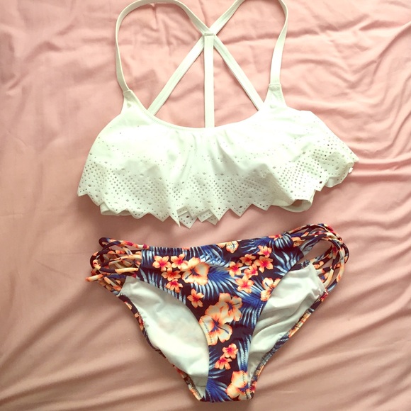 New Vs Bikini!