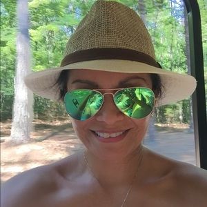 Meet your Posher, Dusty