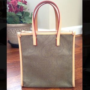 Authentic Dooney and Bourke purse