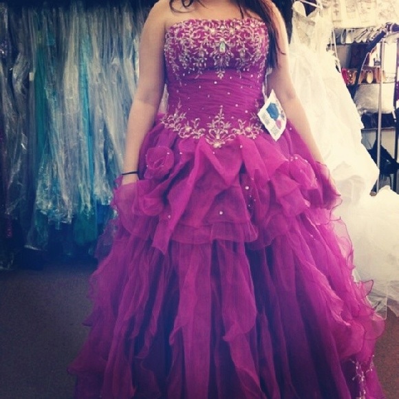 Beautiful pink/purple prom dress! - Picture 1 of 1