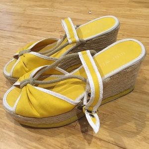 Nine West O-SpringBU2P Yellow Wedge Sandals