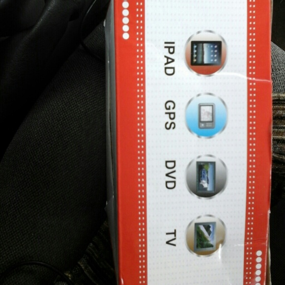 Suction cup accessory holder - Picture 2 of 3