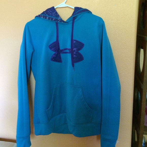 Under Armor hoodie
