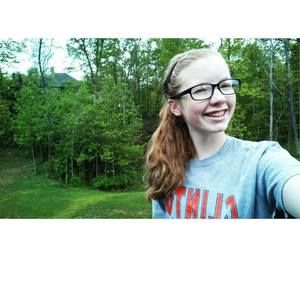 Meet your Posher, Olivia