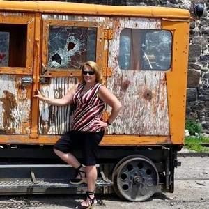 Meet your Posher, Lynn