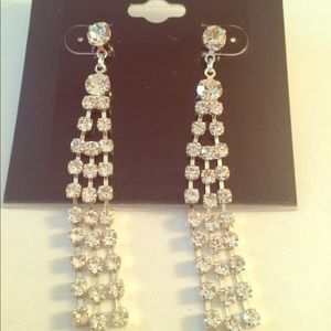 Rhinestone fashion earrings!